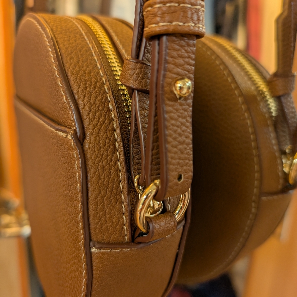 Chelsea28 Brown Round Circle Crossbody Purse Bag